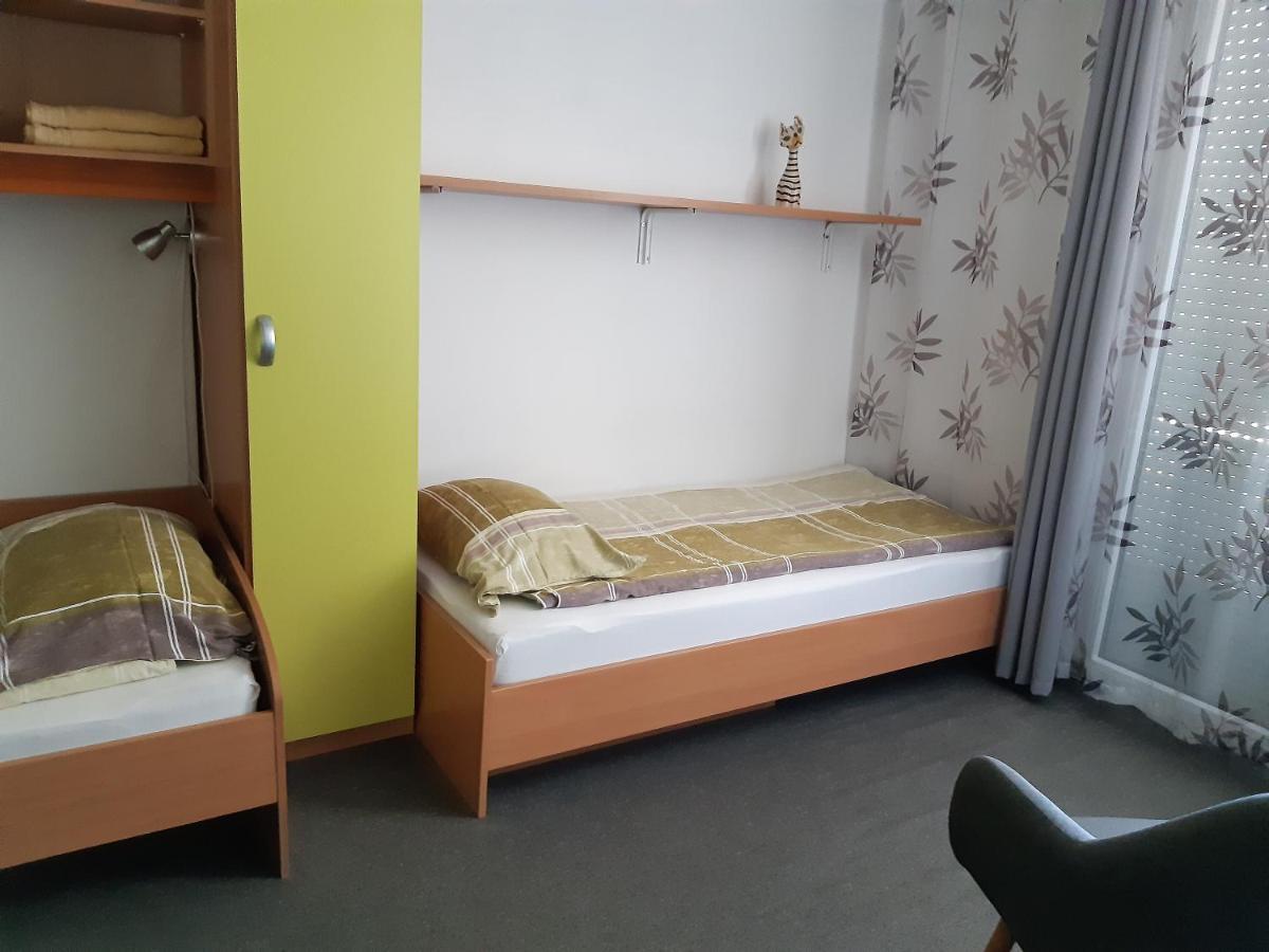 Homestay Rosalia リュブリャナ エクステリア 写真